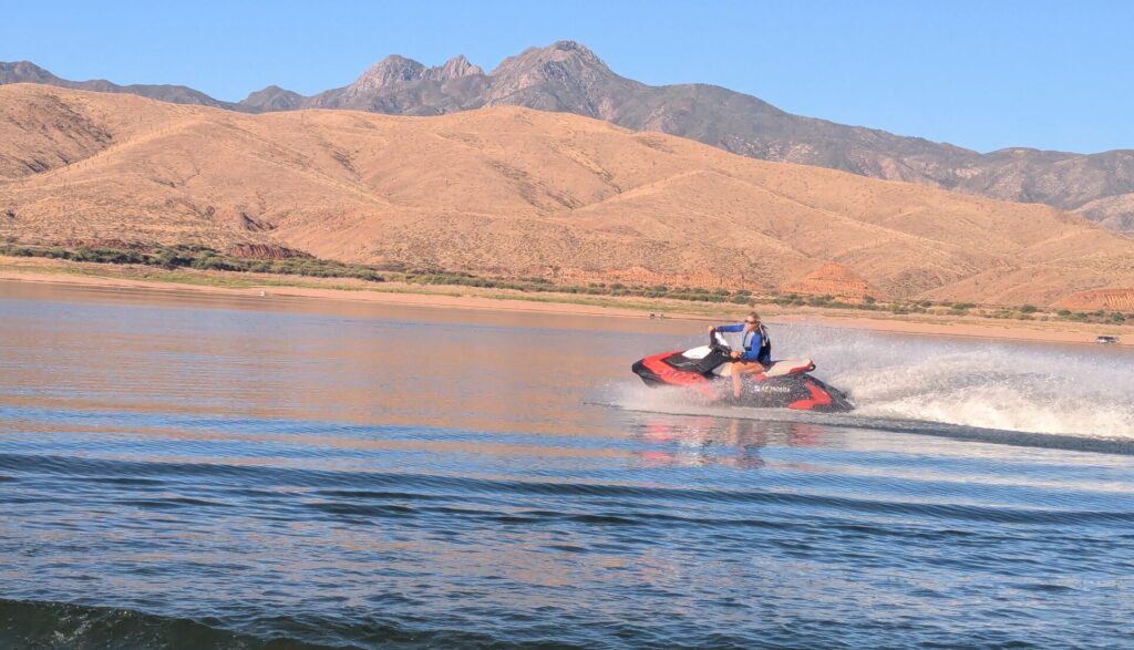 Things to Do At Roosevelt Lake this Fall
